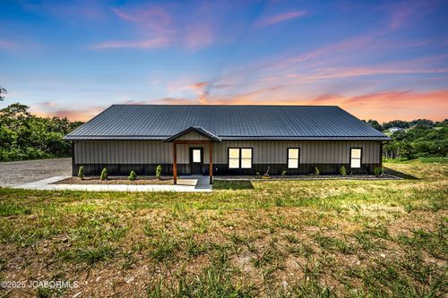 8206 Big Meadows Rd, Jefferson City, MO, 65101 | Card Image