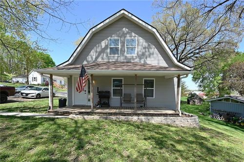 114 East St, Farley, MO, 64028-7815 | Card Image