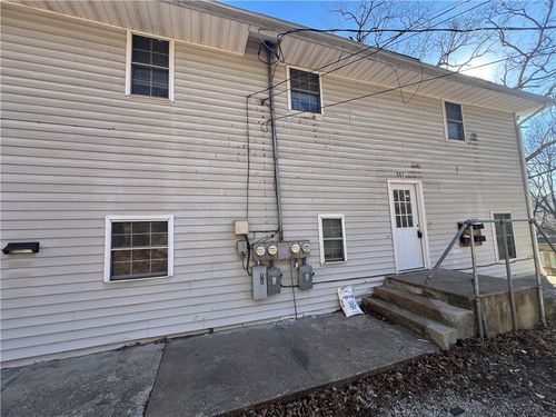 507 Henrie St, Excelsior Springs, MO, 64024-2005 | Card Image