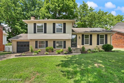 6806 Wunderly Ct, Louisville, KY, 40291-2463 | Card Image