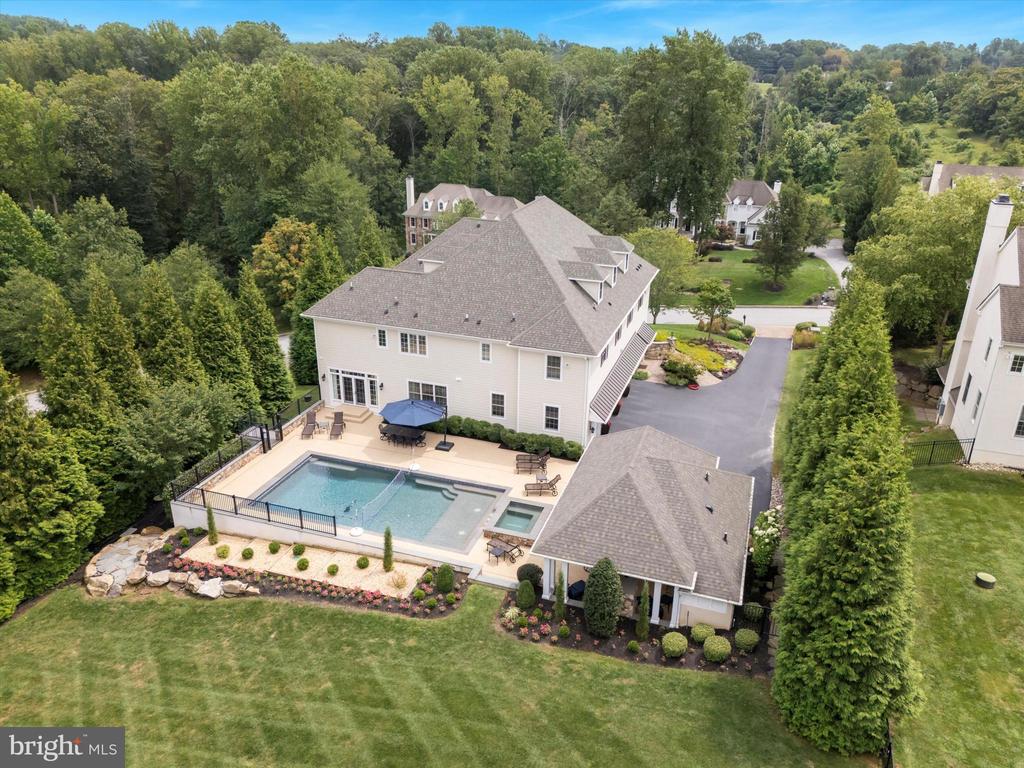 Residential in NEWTOWN SQUARE 2
