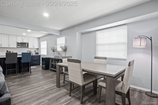 8-web-or-mls-_2055494.jpg | Image 7