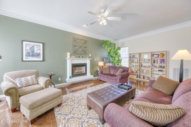 6640 Creekhead Cove Ln, House other with 4 bedrooms, 4 bathrooms and 2 parking in Knoxville TN | Image 6