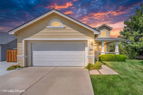 9825 Suncrest Dr, Reno, NV, 89506-7552 | Card Image