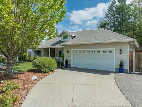 2461 Coach Drive, Grants Pass, OR, 97527 | Card Image