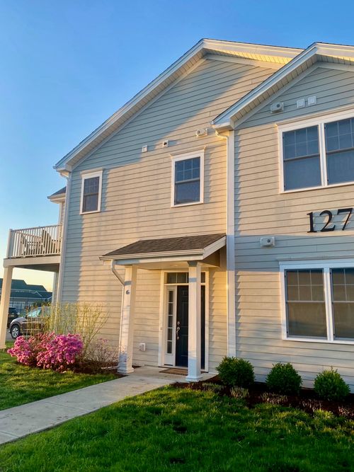 unit-6-127 Holland Ln, Williston, VT, 05495-4204 | Card Image