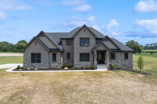 52 Maple Point Court, Chester Twp, OH, 45177 | Card Image