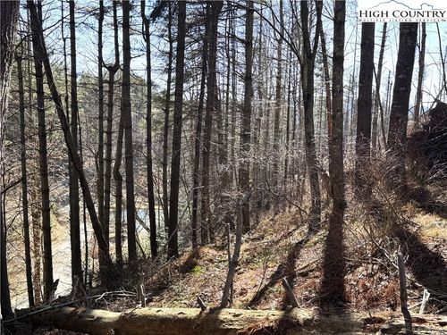 Lot 16 Woodlands Dr, Piney Creek, NC, 28663 | Card Image