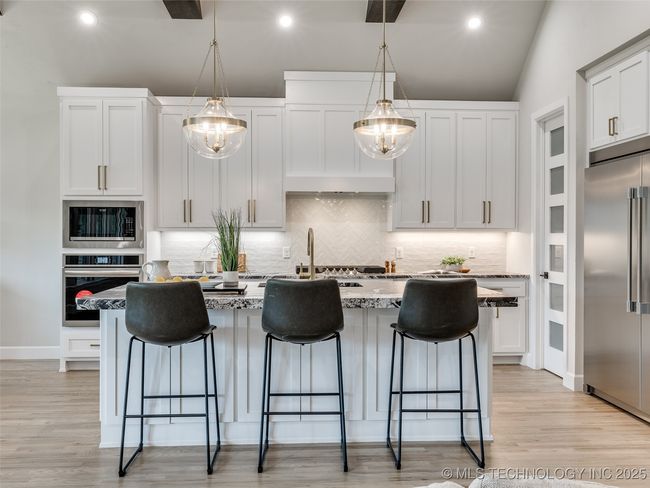 5704 E 126 Th St S, House other with 4 bedrooms, 4 bathrooms and null parking in Bixby OK | Image 19