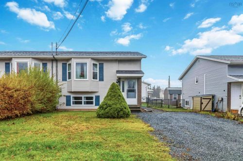 10 Thorncrest Crt, Eastern Passage, NS, B3G1N4 | Card Image