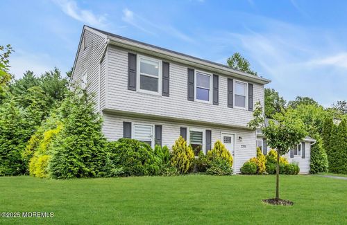 2300 Oak Knoll Dr, Toms River, NJ, 08757-1246 | Card Image
