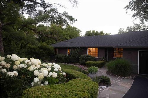 180 Terrace Trl S, Lake Quivira, KS, 66217-8511 | Card Image