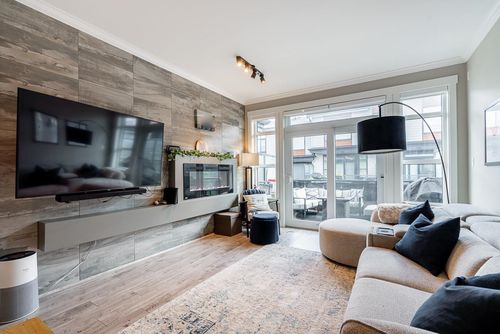 96-16488 64 Ave, Surrey, BC, V3S6X6 | Card Image