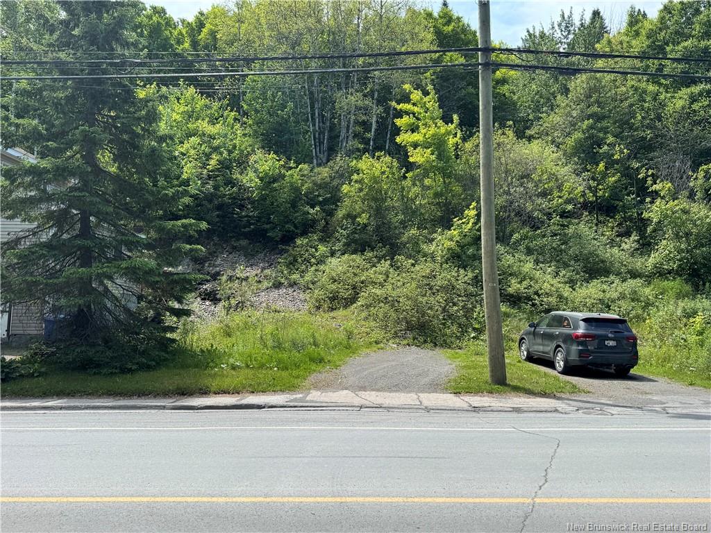 Land in Edmundston