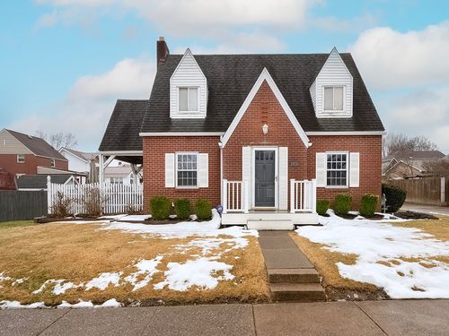 1814 Pleasant Ave, New Kensington, PA, 15068-5826 | Card Image