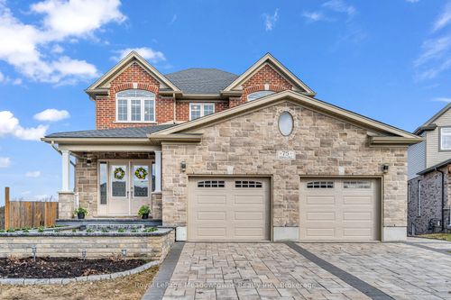 75 Norma Cres, Guelph, ON, N1E0K6 | Card Image
