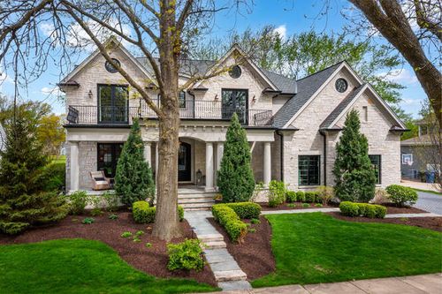 1017 Royal Bombay Ct, Naperville, IL, 60563-2238 | Card Image