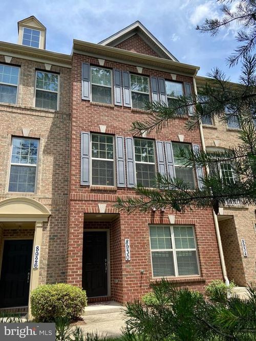 8930 Shadia Pl, MANASSAS, VA, 20110-1752 | Card Image