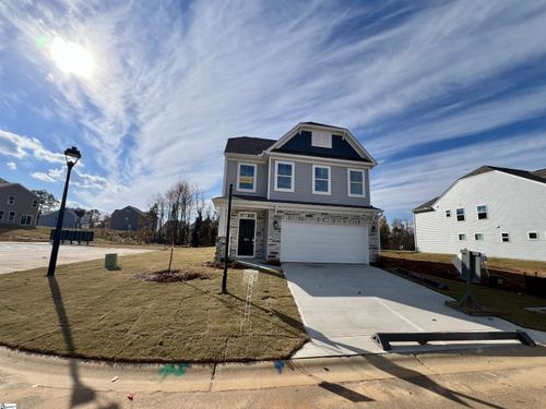 324 Metz Dr, Greenville, SC, 29611-2472 | Card Image