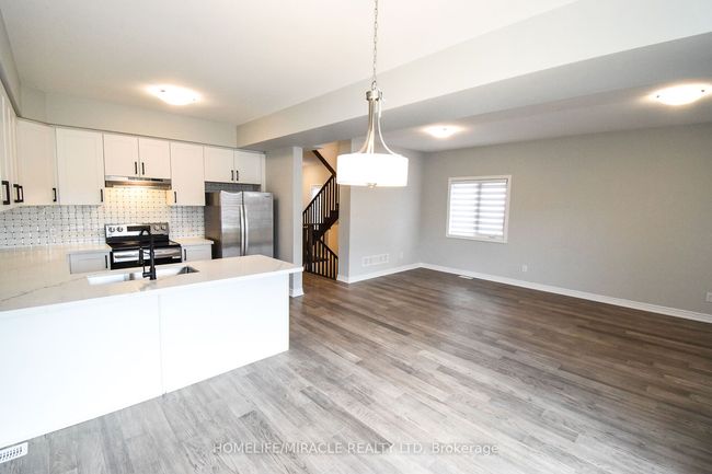 25 Barker Pky, House other with 3 bedrooms, 3 bathrooms and 2 parking in Thorold ON | Image 12