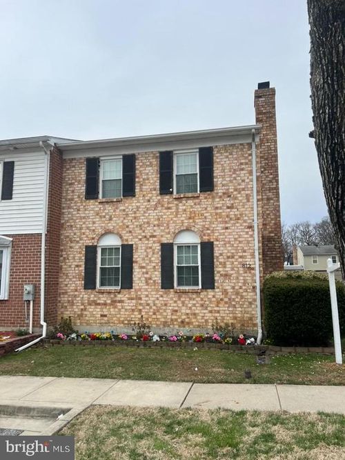 812-812 Corktree Rd, MIDDLE RIVER, MD, 21220-2402 | Card Image
