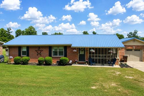 48 Meadow Dr, Stanton, KY, 40380-2201 | Card Image