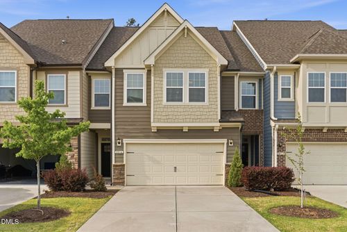 1016 Pershing Glen Ct, Morrisville, NC, 27560-5928 | Card Image