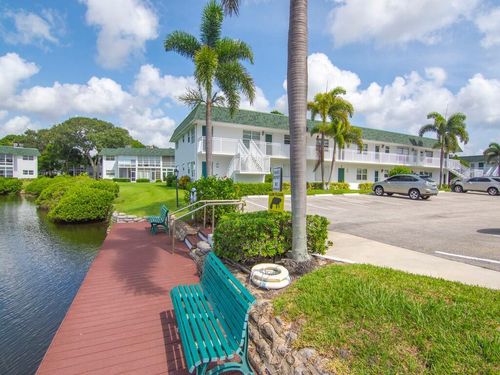 apt-j6-2800 Indian River Blvd, Vero Beach, FL, 32960-5255 | Card Image