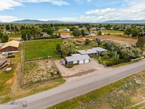 1125 Webster Ln, Dillon, MT, 59725-8455 | Card Image