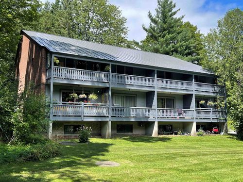 45 Parsonage Ln, Waitsfield, VT, 05673-6243 | Card Image