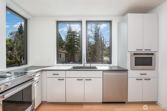 4226 Sw 100 Th St, Townhouse with 1 bedrooms, 0 bathrooms and 1 parking in Seattle WA | Image 9