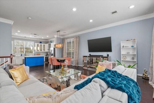 3103 Clearview Cir, Houston, TX, 77025-5921 | Card Image