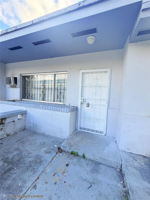 2-590 Nw 46th St, Miami, FL, 33127 | Card Image