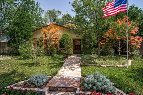5068 Avery Ln, The Colony, TX, 75056-2338 | Card Image