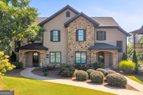 202-19 Cottage Ln, Toccoa, GA, 30577-2541 | Card Image