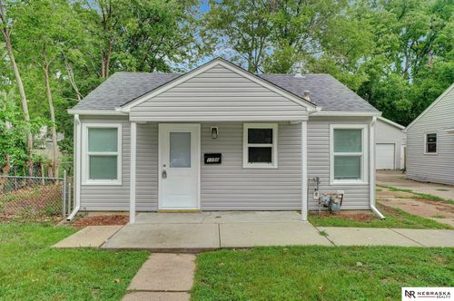 1150 Lake St, Lincoln, NE, 68502-3532 | Card Image