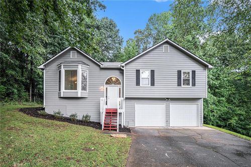 99 Breckenridge Ln, Powder Springs, GA, 30127-6712 | Card Image