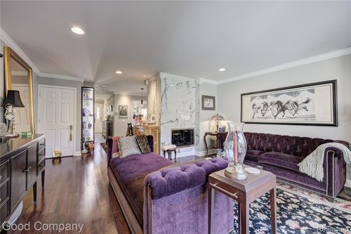 1470 Timberview Trl, Bloomfield Hills, MI, 48304-1560 | Card Image