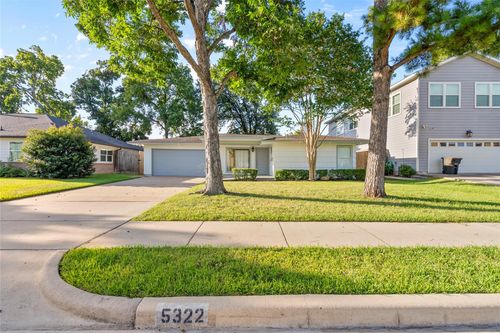 5322 Windswept Ln, Houston, TX, 77056-7214 | Card Image