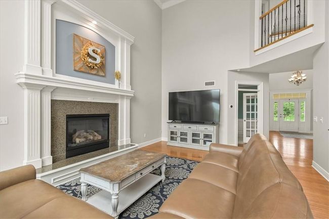 2704 Sw Gray Ln, House other with 5 bedrooms, 5 bathrooms and null parking in Lee's Summit MO | Image 7