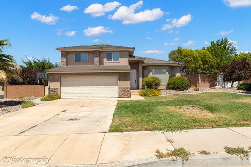 693 E Castle Stone Dr, Washington, UT, 84780-8238 | Card Image