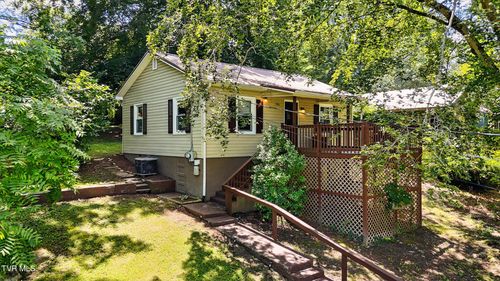 740 Beechwood Dr, Bristol, TN, 37620-5112 | Card Image