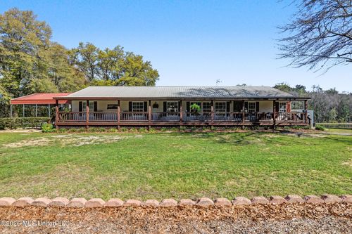 110 Jemison Ln, Lucedale, MS, 39452-6436 | Card Image