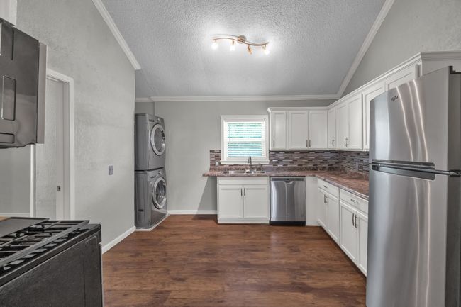 7720 Corina Dr, House other with 3 bedrooms, 1 bathrooms and null parking in White Settlement TX | Image 8