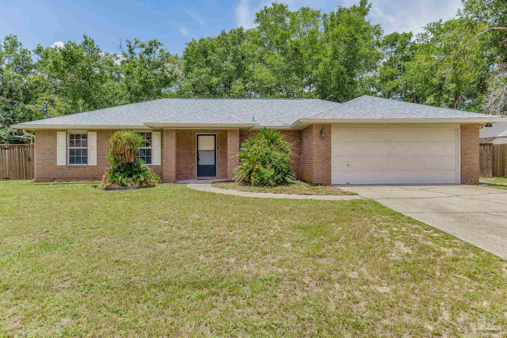Middlebrook Dr, Pensacola, FL 32506