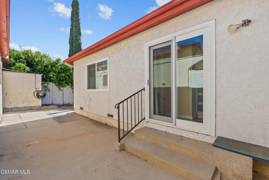 Residential in Sunland