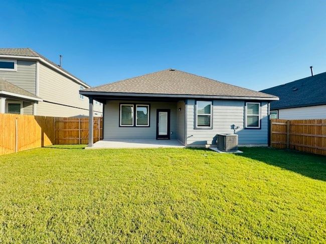 140 Corral Cv, House other with 4 bedrooms, 2 bathrooms and 2 parking in Kyle TX | Image 32