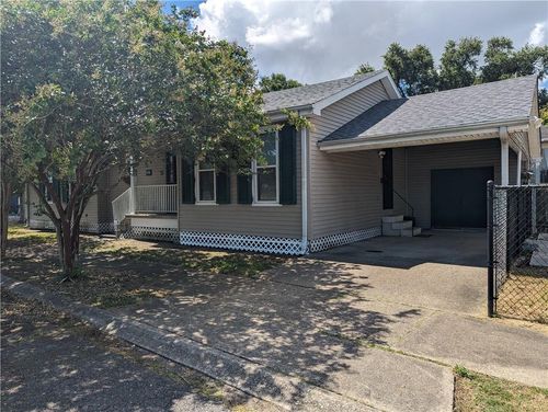 5730 Rosemary Pl, New Orleans, LA, 70124-1846 | Card Image