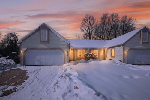 1290 Missions East Dr, Niles, MI, 49120-1586 | Card Image