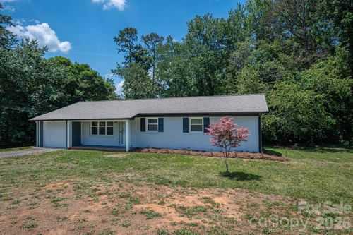 413 Bell Rd, Kings Mountain, NC, 28086-7790 | Card Image